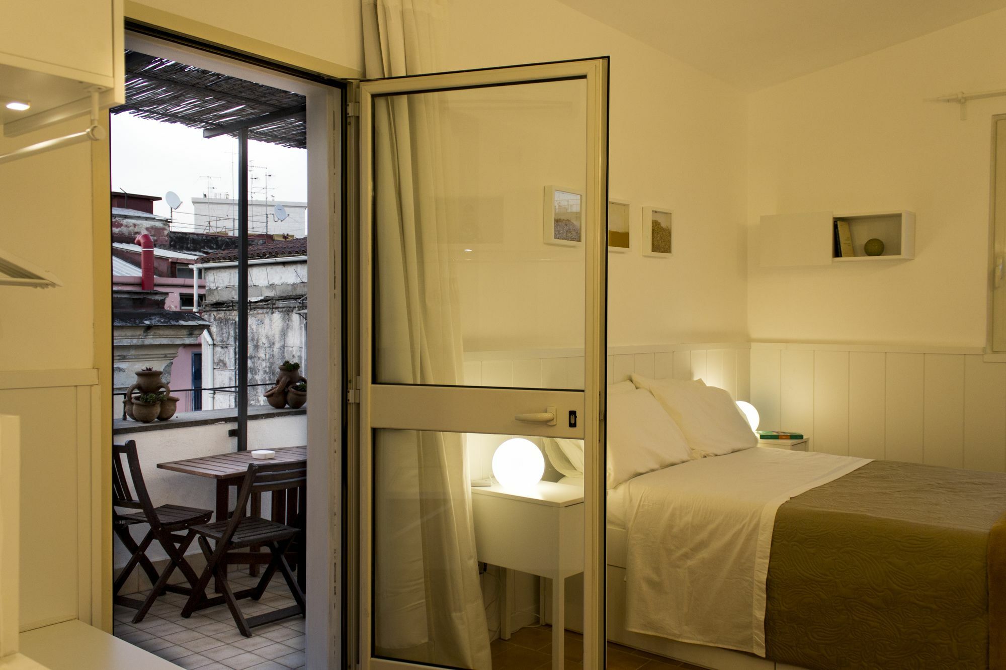Sui Tetti Di Napoli Hotell Exteriör bild